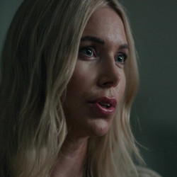 Bunkerkvinnan.S01E01.SWEDiSH.1080p.WEB.h264-OLLONBORRE